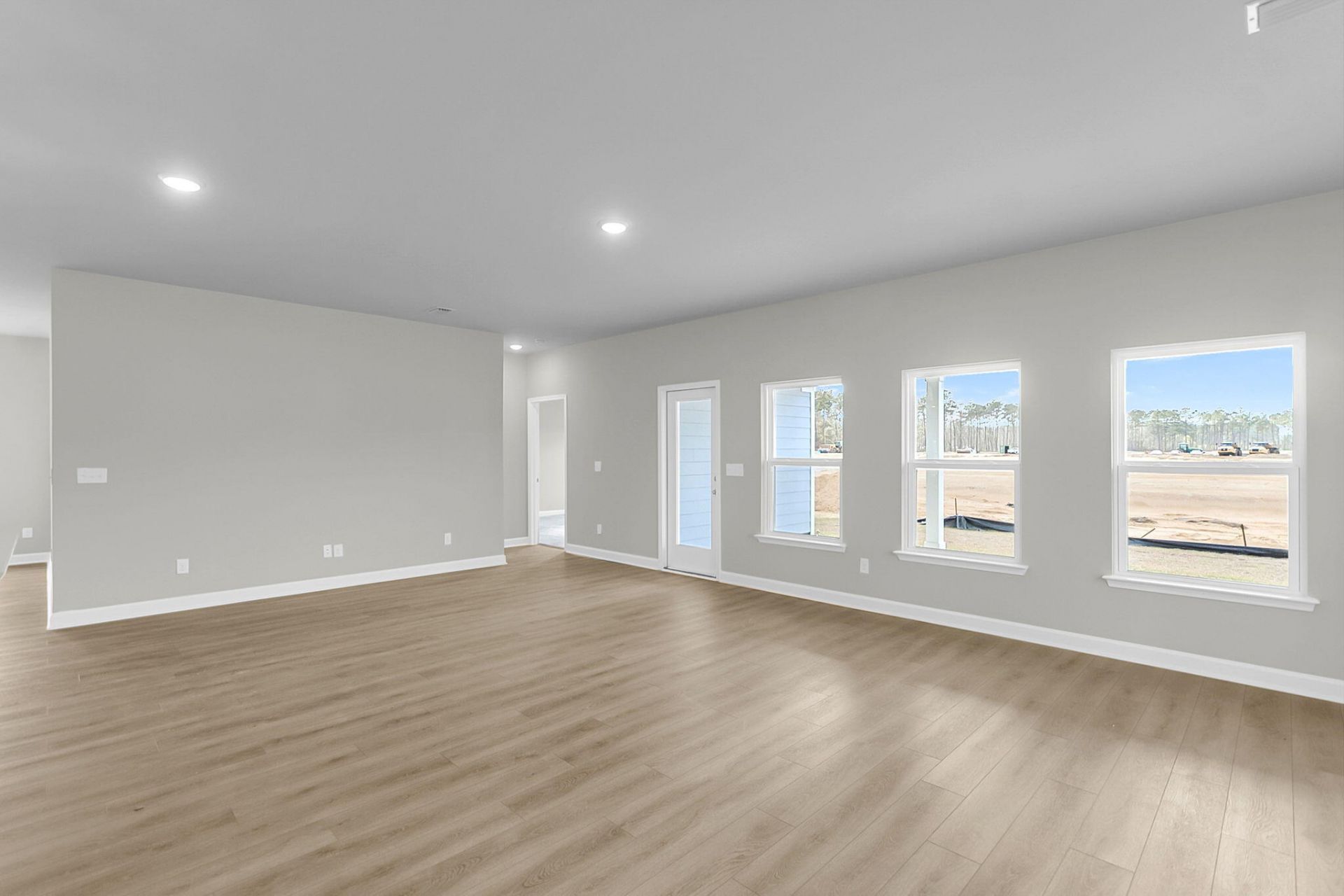 3098 Macaron Court Photo 25