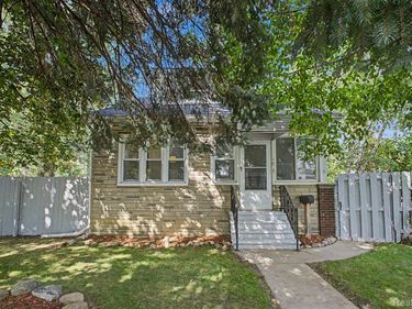 40 W Benson Street , Ecorse, Mi 48229