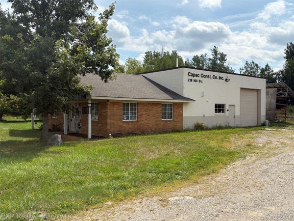 216 Hill Street , Capac Village, Mi 48014