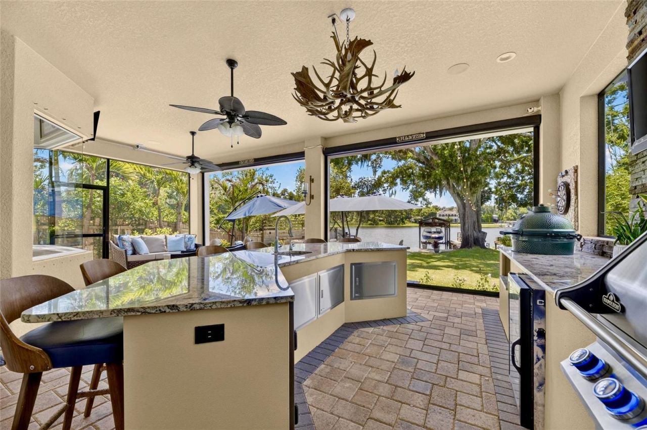 303 W Chapman Road, Lutz, FL 33548 Photo