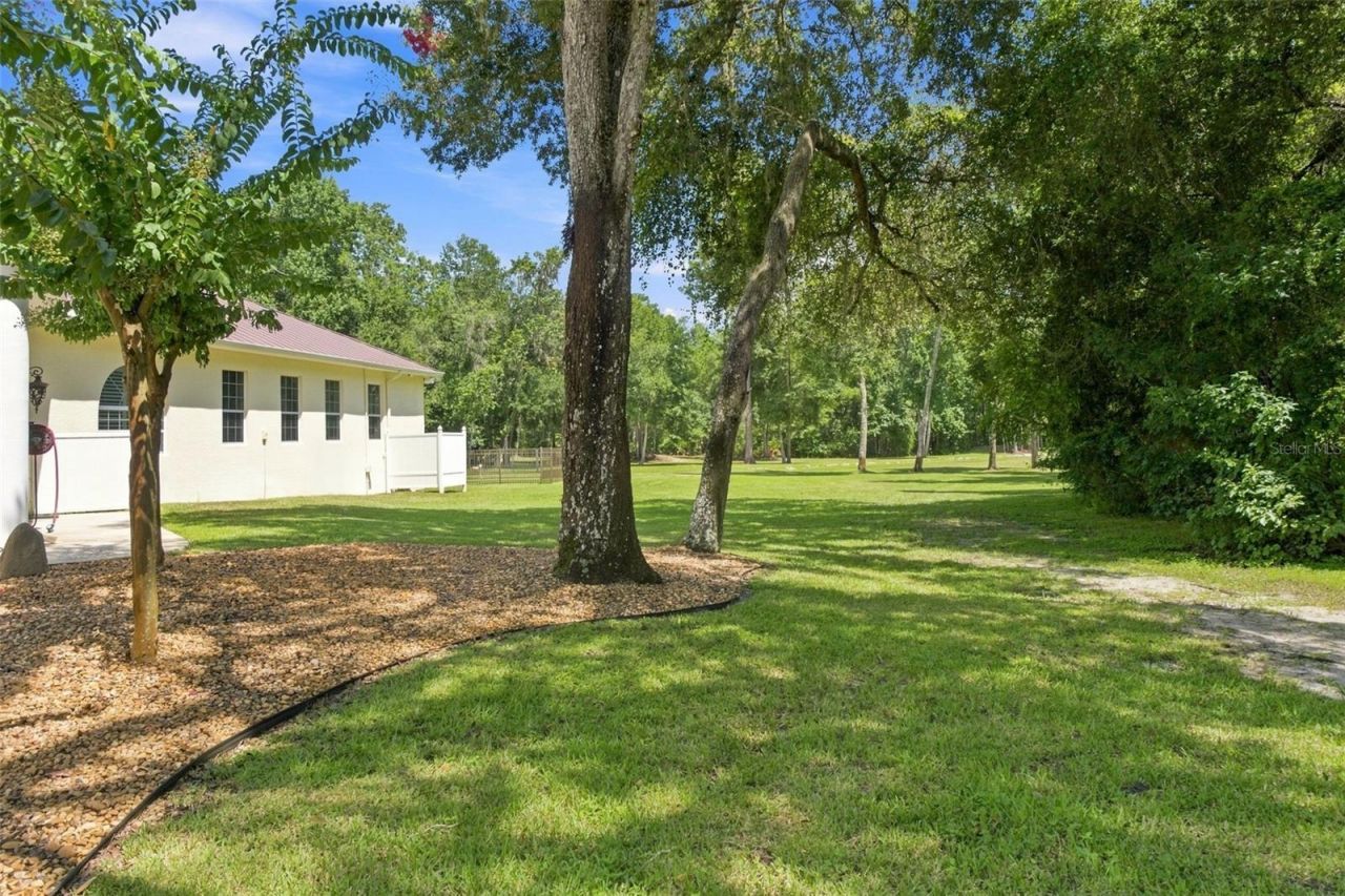 22259 Skyview Circle, Brooksville, FL 34602 Photo