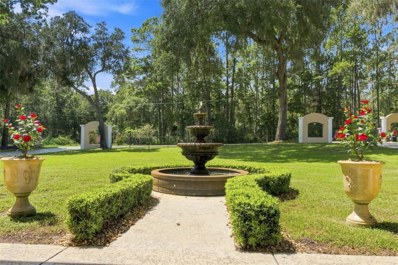 22259 Skyview Circle, Brooksville, FL 34602 Photo