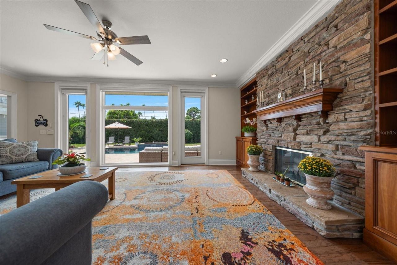 1322 Golf View Drive, Belleair, FL 33756 Photo
