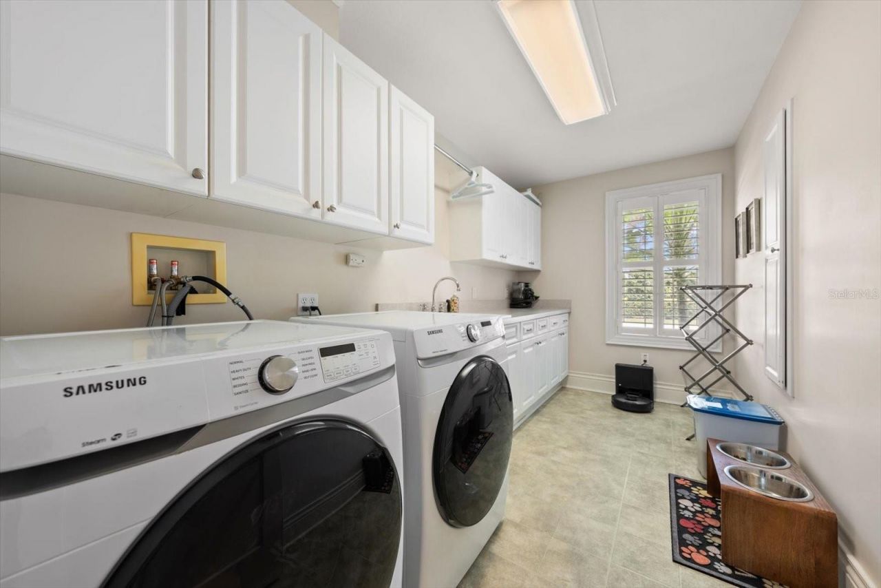 1322 Golf View Drive, Belleair, FL 33756 Photo