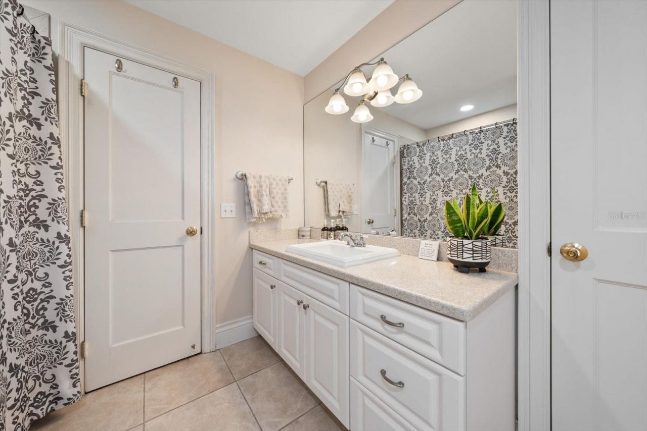 1322 Golf View Drive, Belleair, FL 33756 Photo