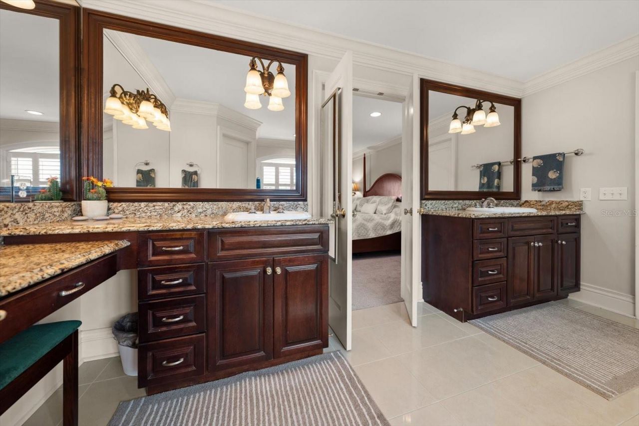 1322 Golf View Drive, Belleair, FL 33756 Photo