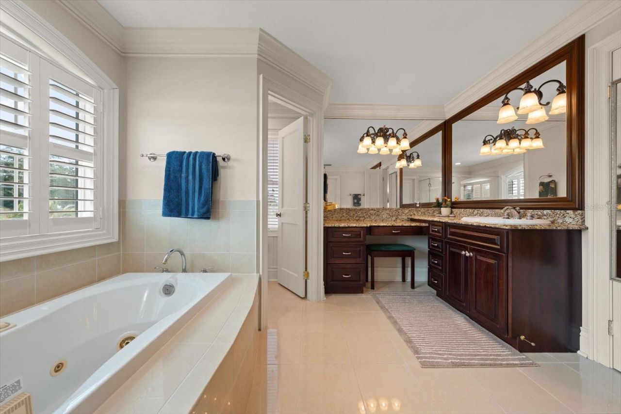 1322 Golf View Drive, Belleair, FL 33756 Photo