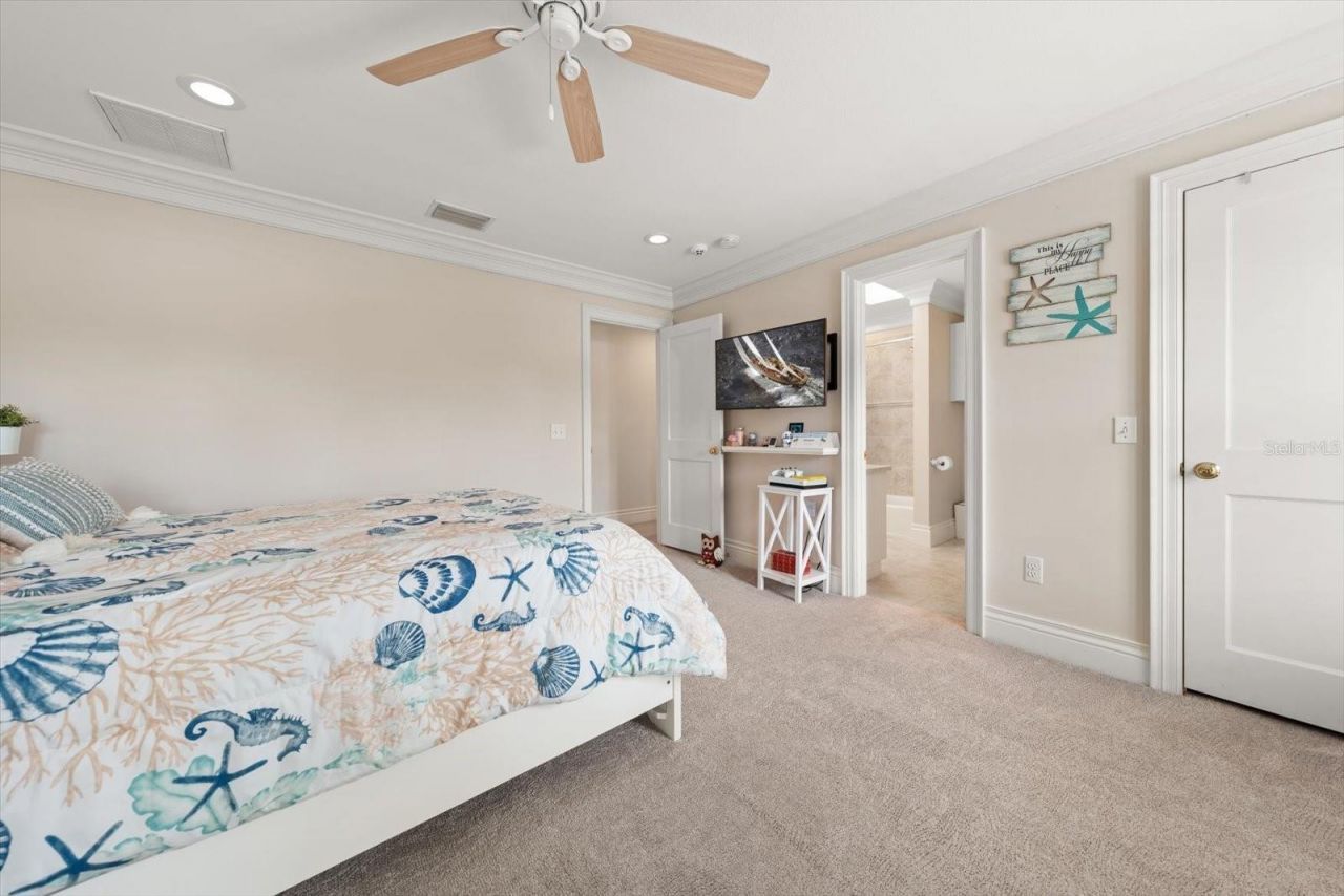 1322 Golf View Drive, Belleair, FL 33756 Photo