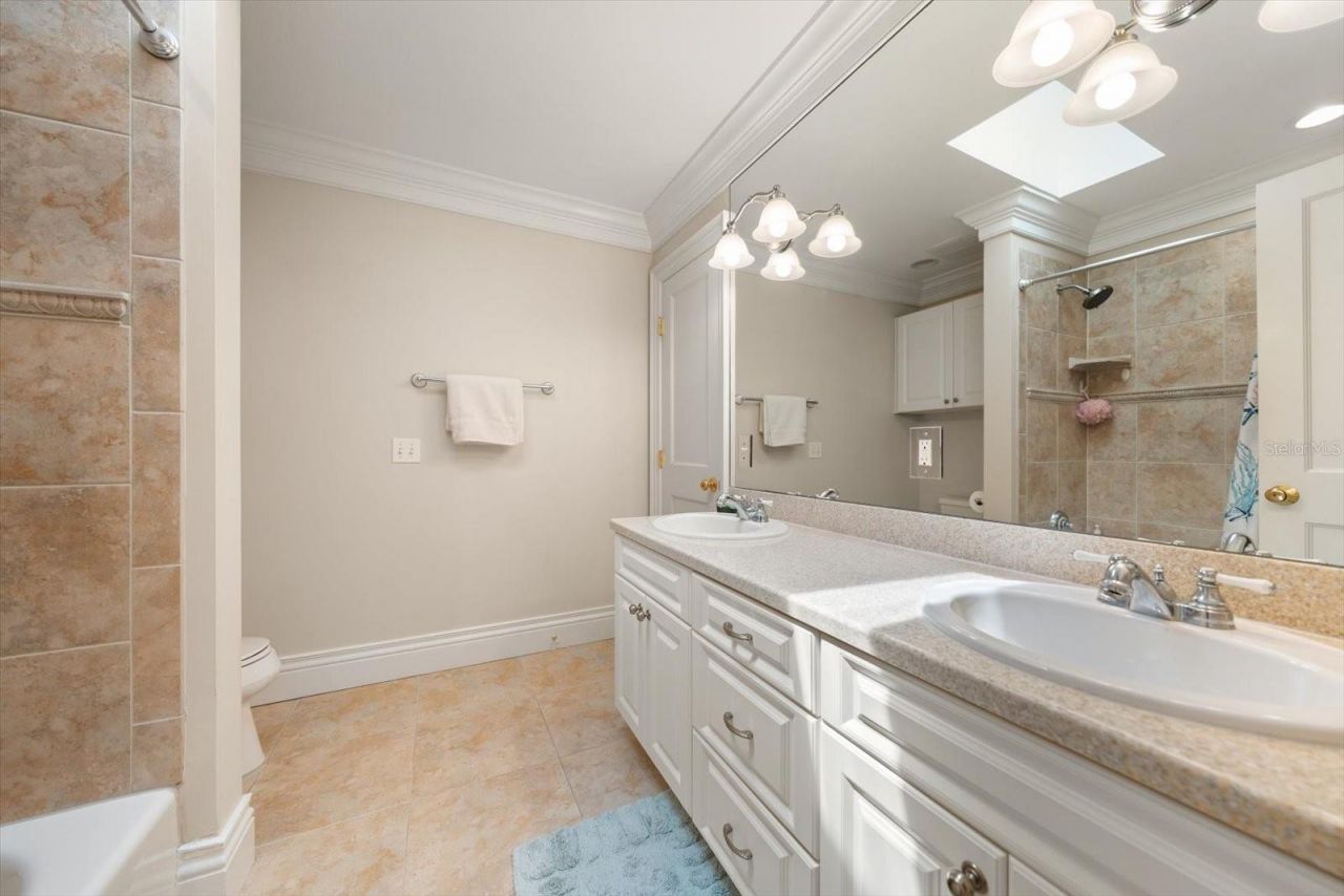 1322 Golf View Drive, Belleair, FL 33756 Photo
