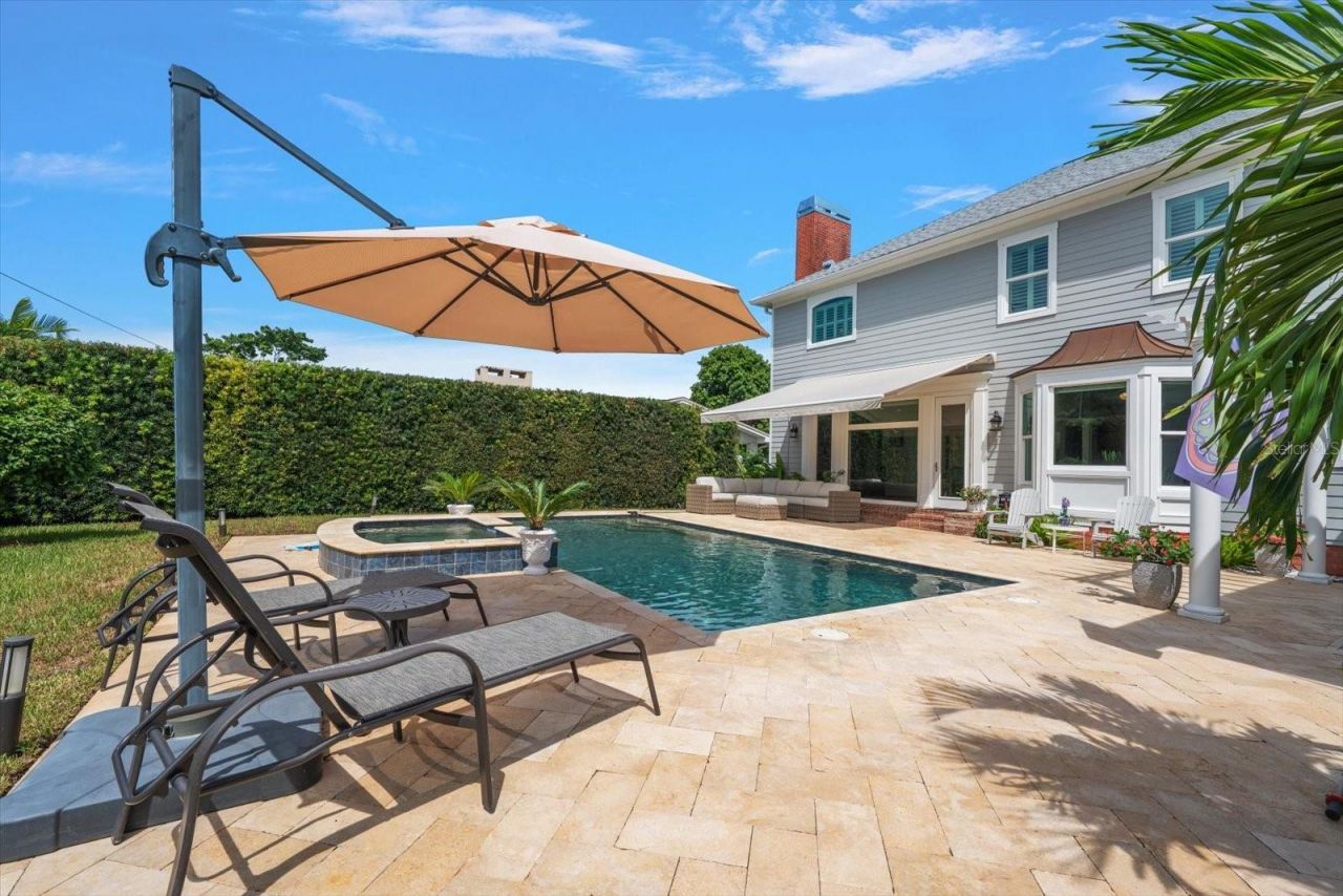 1322 Golf View Drive, Belleair, FL 33756 Photo