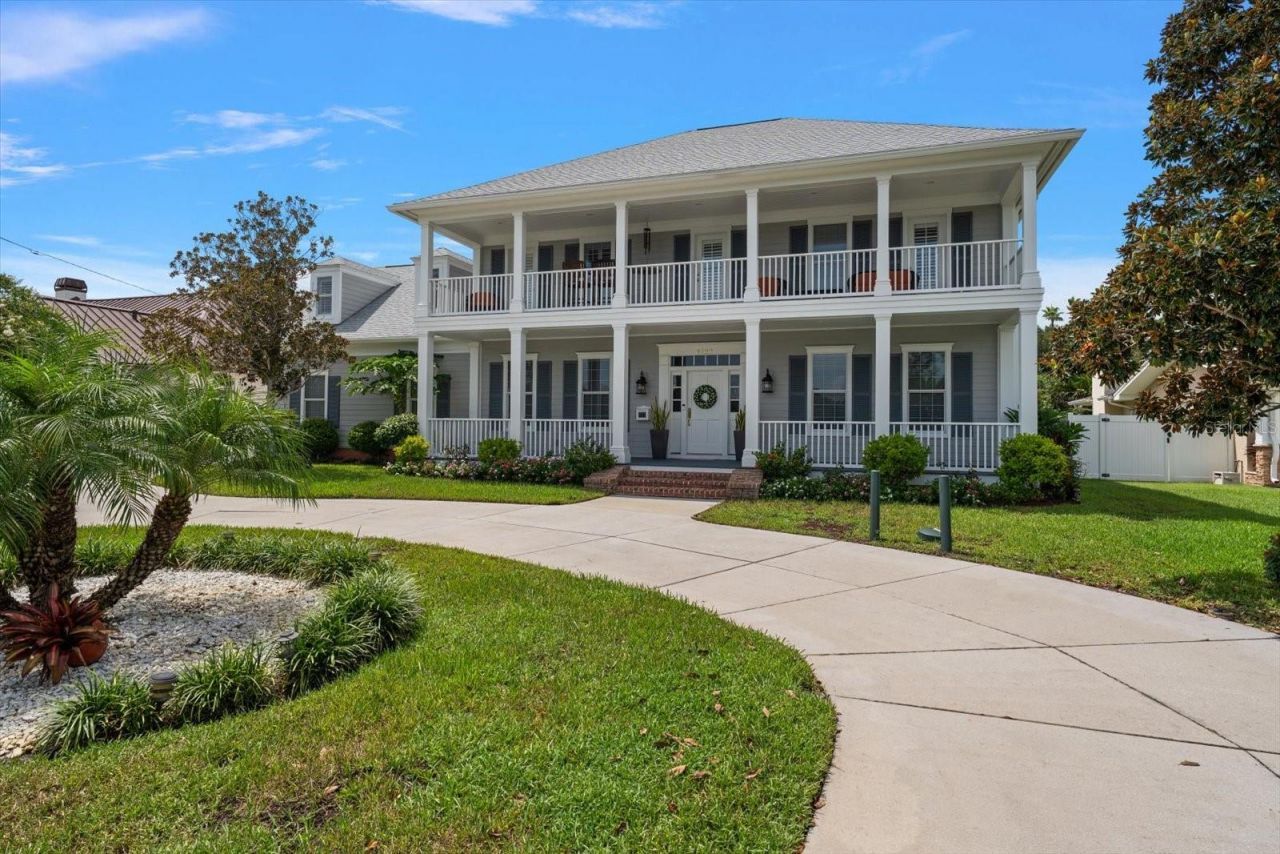 1322 Golf View Drive, Belleair, FL 33756 Photo
