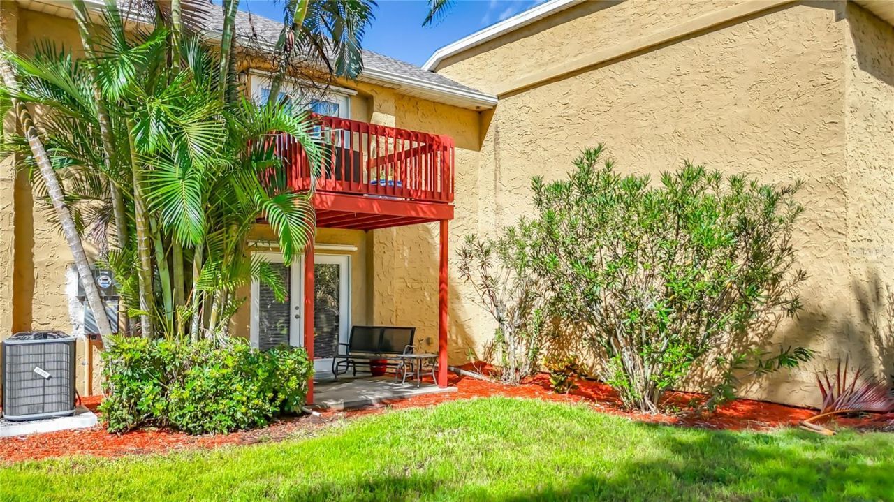 1935 Toucan Way, Unit 302, Sarasota, FL 34232 Photo