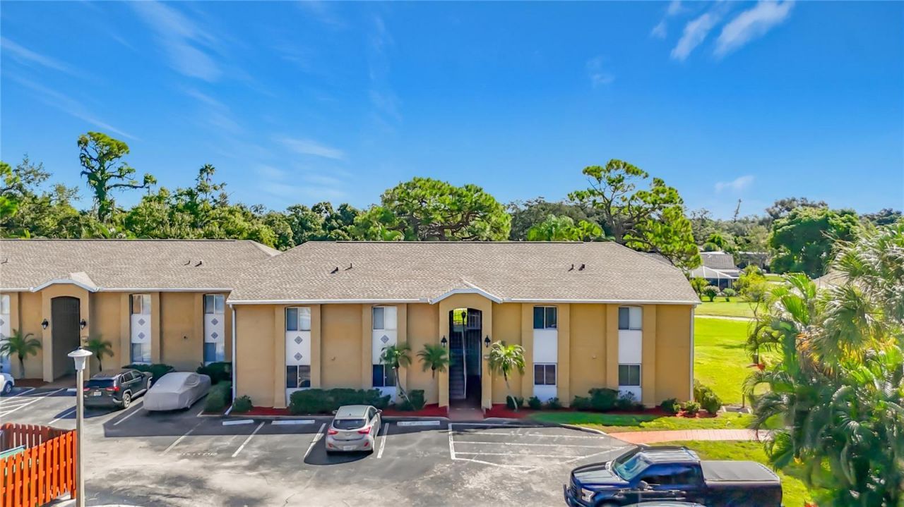 1935 Toucan Way, Unit 302, Sarasota, FL 34232 Photo