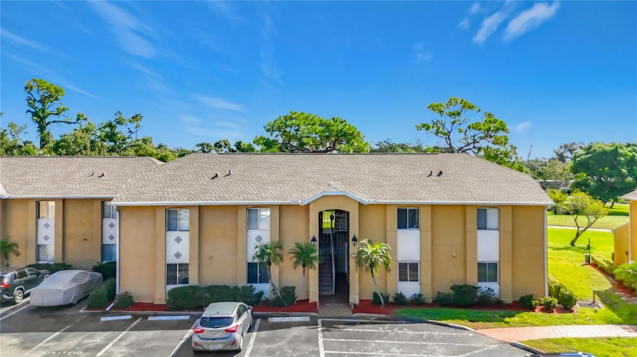 1935 Toucan Way, Unit 302, Sarasota, FL 34232 Photo
