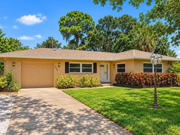 1225 63RD AVENUE S, ST PETERSBURG, FL 33705