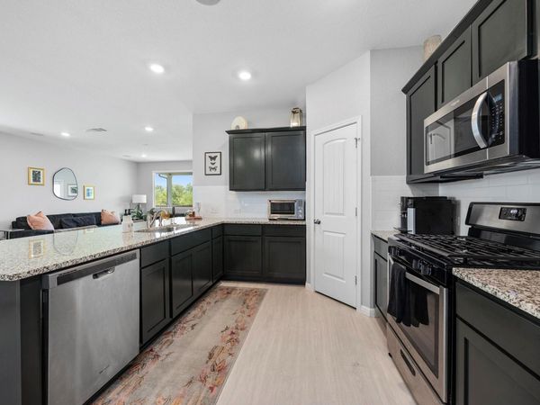 301 Brody LN, Georgetown, TX 78626