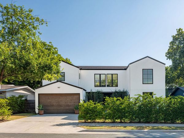 907 Karen, Austin, TX 78757