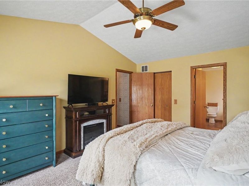 4587 Edgewater, Stow, OH 44224 Photo 32