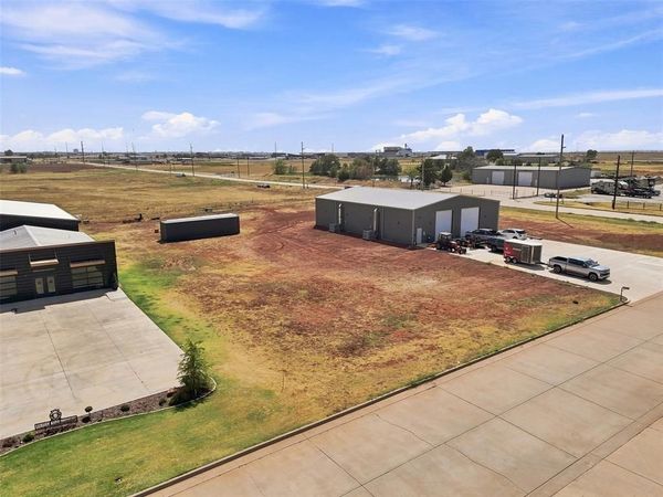 645 Industrial Parkway, Kingfisher, OK 73750