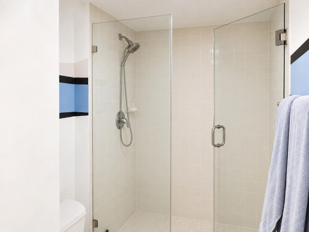 2226 N Cypress Bend Drive, Unit 103, Pompano Beach, FL 33069 Photo