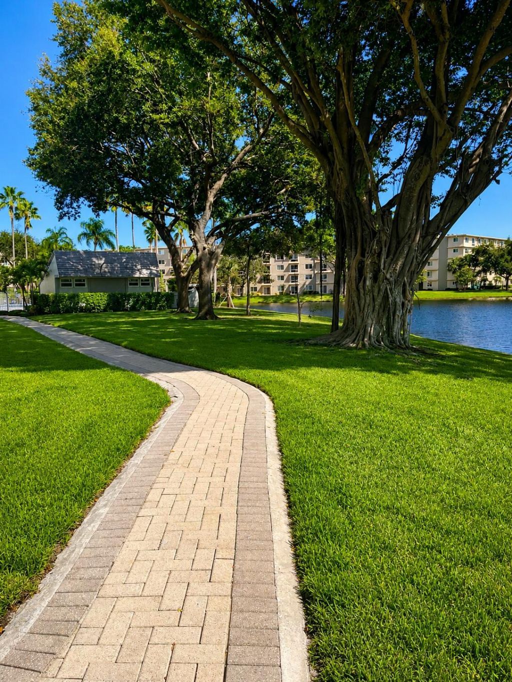 2226 N Cypress Bend Drive, Unit 103, Pompano Beach, FL 33069 Photo