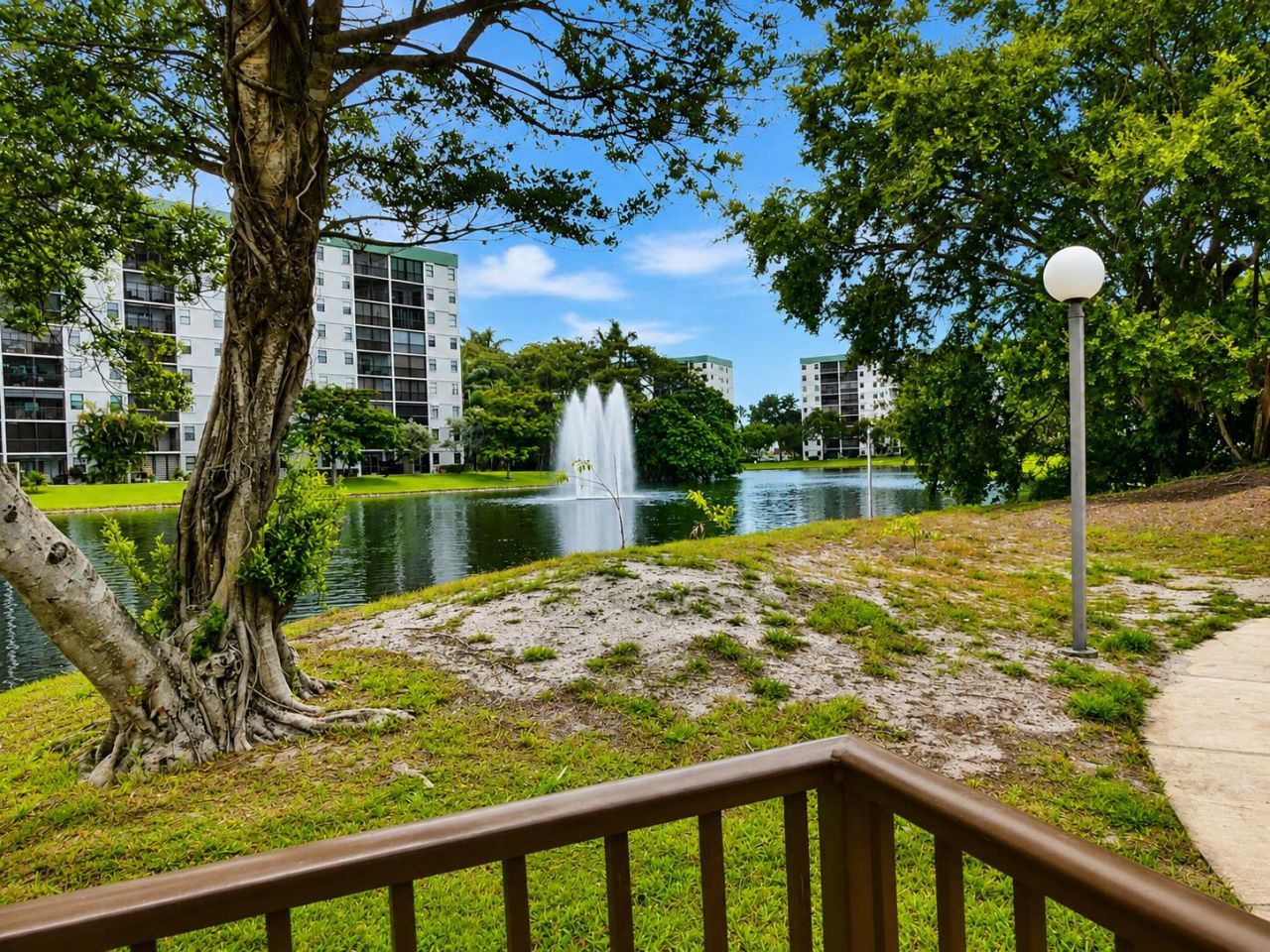 2226 N Cypress Bend Drive, Unit 103, Pompano Beach, FL 33069 Photo