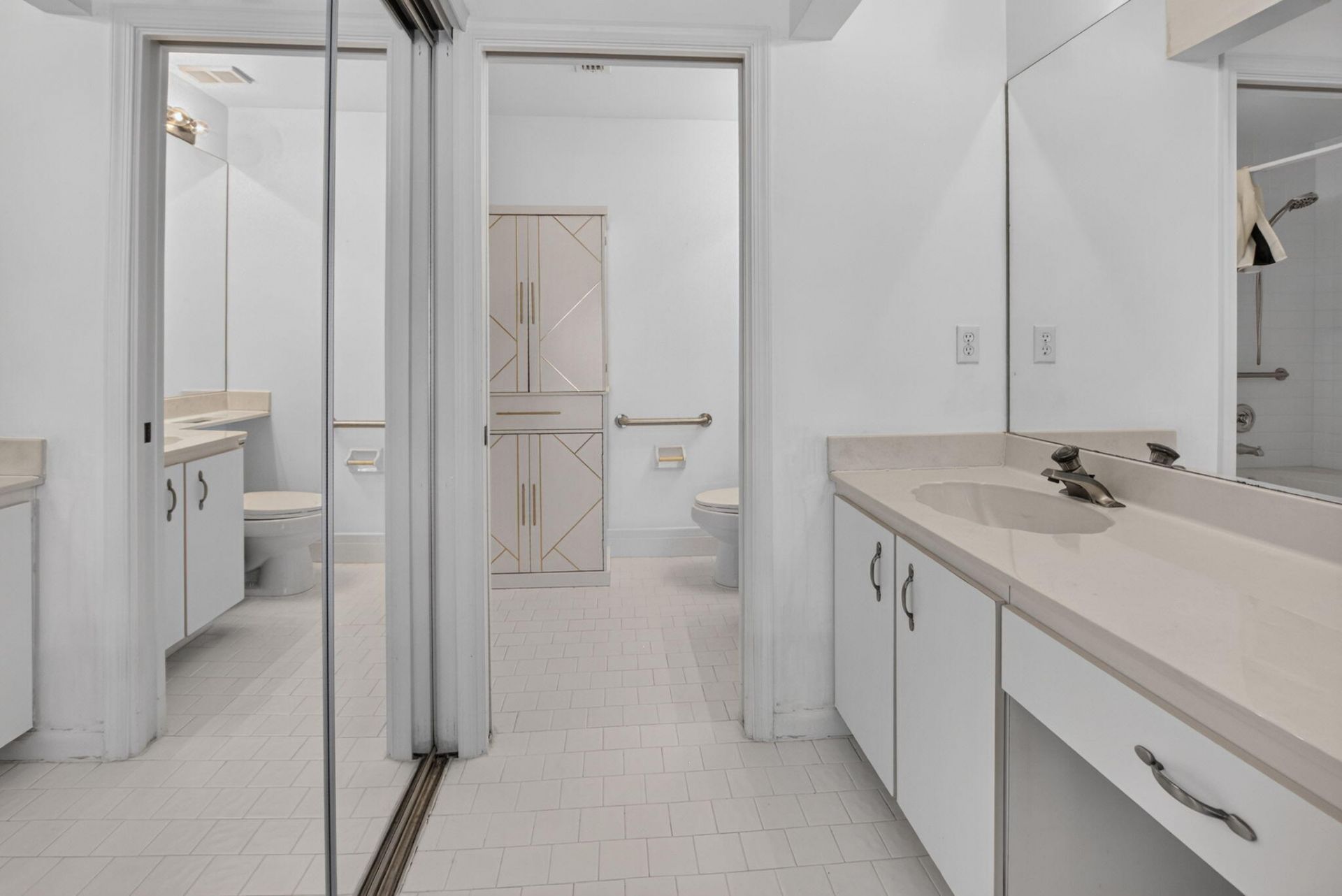 8065 Aberdeen Drive, Unit 102, Boynton Beach, FL 33472 Photo