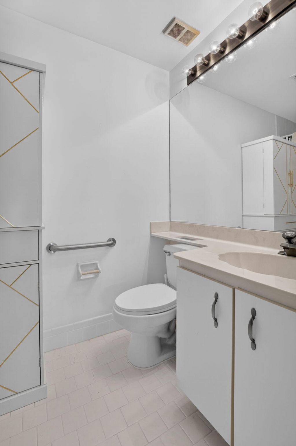 8065 Aberdeen Drive, Unit 102, Boynton Beach, FL 33472 Photo