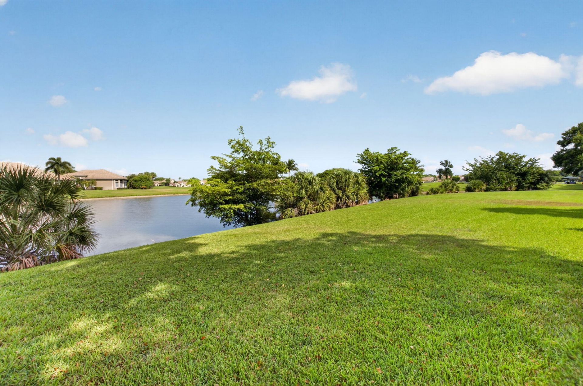8065 Aberdeen Drive, Unit 102, Boynton Beach, FL 33472 Photo