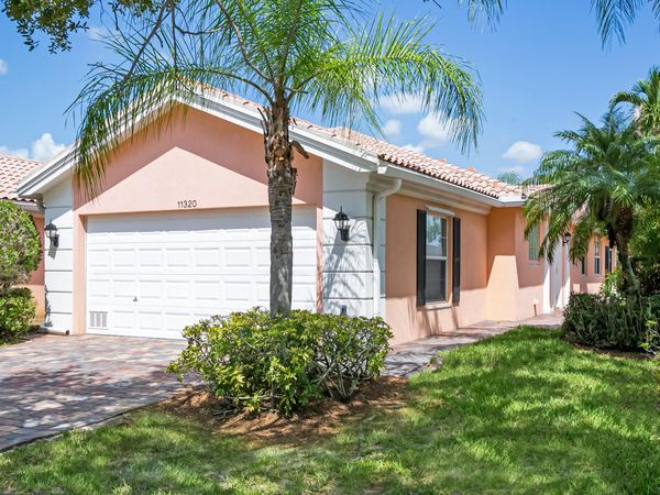 11320 SW Pembroke Drive, Port St. Lucie, FL 34987