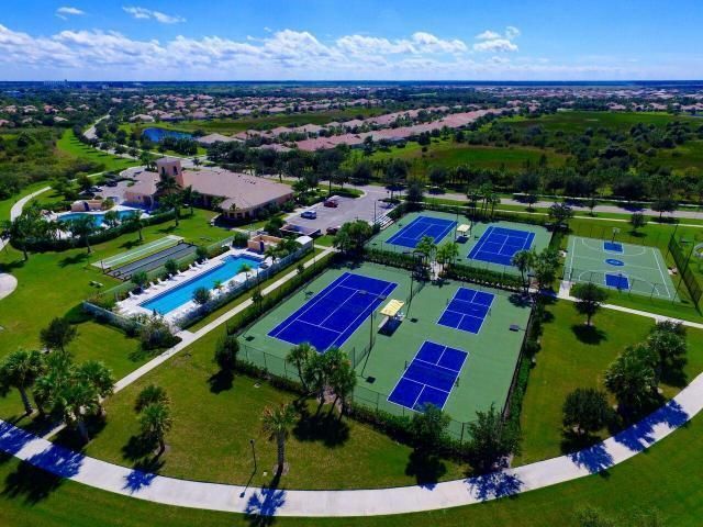 11320 SW Pembroke Drive, Port Saint Lucie, FL 34987 Photo