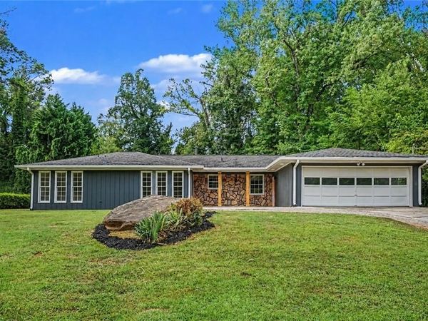 1129 Carla Joe Drive SW, Lilburn, GA 30047