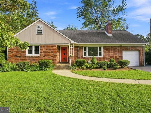 332 RUTH RIDGE DRIVE, LANCASTER, PA 17601