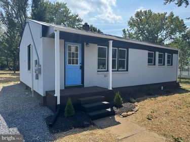 874 JEFFERSON STREET, HARRISONBURG, VA 22802