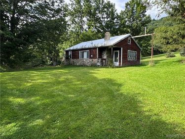 10526 Mosher Hollow Road, Cattaraugus, NY 14719
