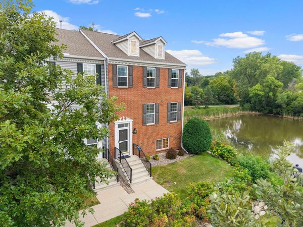 510 Village Parkway, Circle Pines, MN 55014