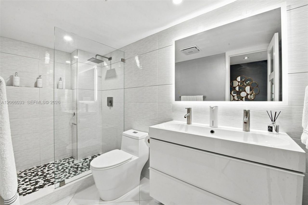 1360 S Ocean Blvd, Unit 2305, Pompano Beach, FL 33062 Photo