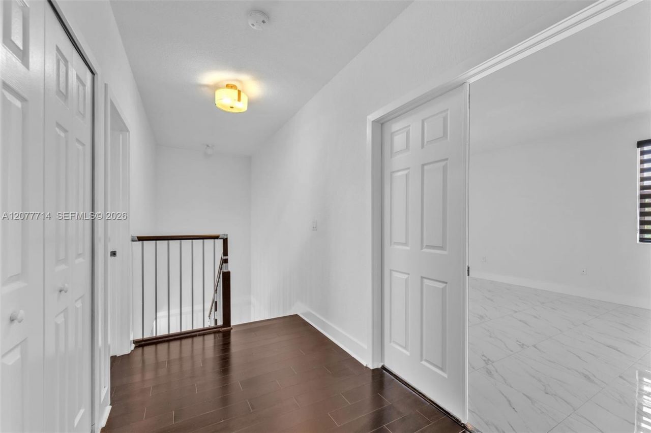 Please Call For Address, Miami, FL 33172 Photo