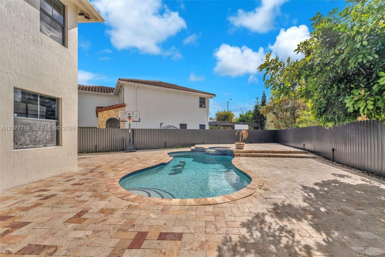 Please Call For Address, Miami, FL 33172 Photo