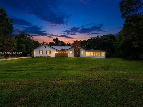 3290 SW Island Way, Palm City, FL 34990