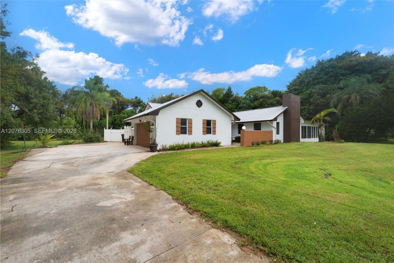 3290 SW Island Way, Palm City, FL 34990 Photo