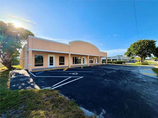 3060 N Federal Hwy , Boca Raton, FL 33431