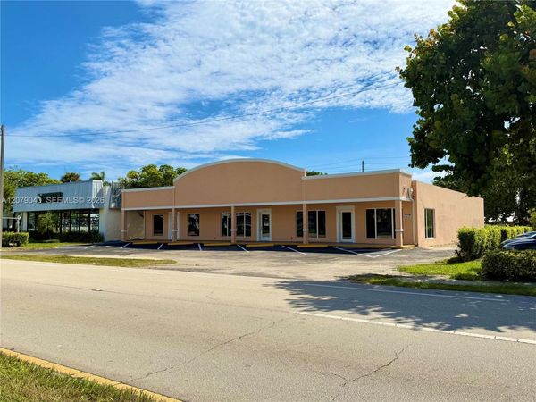 3060 N Federal Hwy , Boca Raton, FL 33431