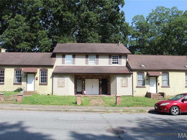 26 N Pacific Street , Cape Girardeau, MO 63701