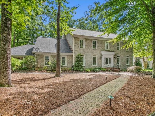 402 Parkmont Drive, Greensboro, NC 27408