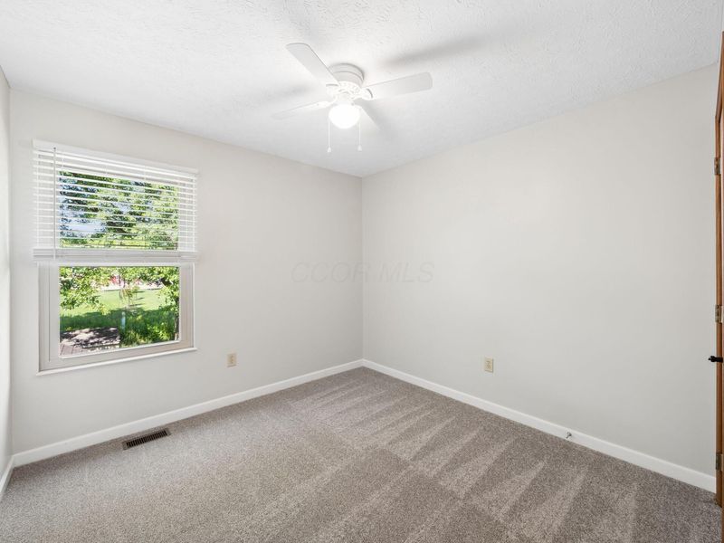 599 Tall Oaks Drive, Columbus, OH 43230 Photo 47