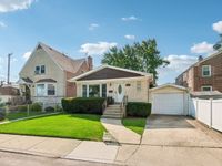 7265 W Summerdale Avenue , Chicago, IL 60656 primary photo