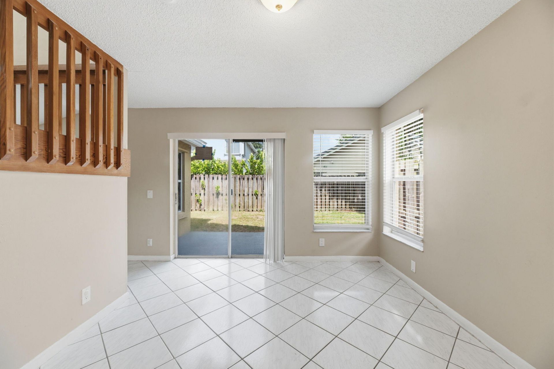 2716 Arrowwood Court, Davie, FL 33328 Photo