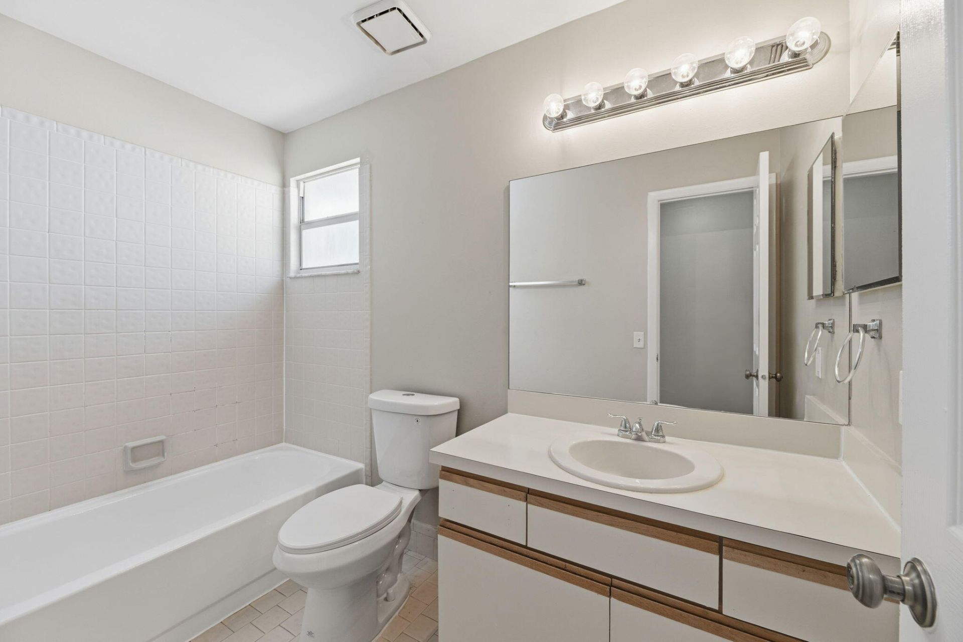 2716 Arrowwood Court, Davie, FL 33328 Photo