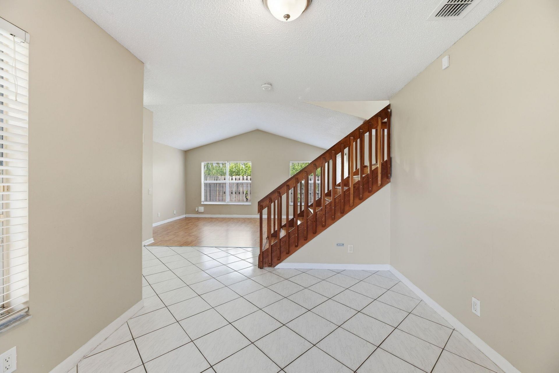 2716 Arrowwood Court, Davie, FL 33328 Photo